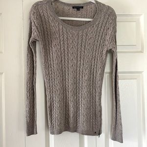 American Eagle taupe round neck cable knit sweater with side zippers